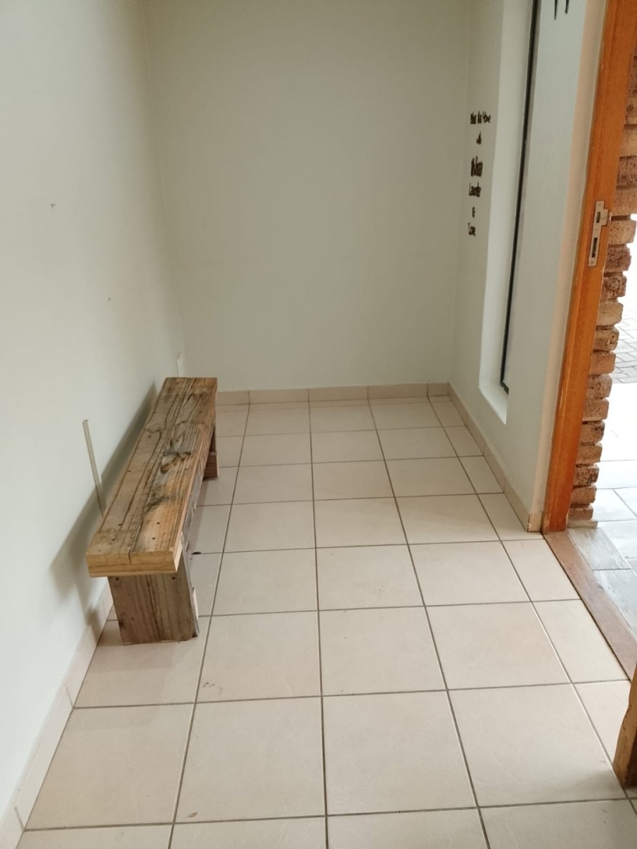 3 Bedroom Property for Sale in Meiringspark North West